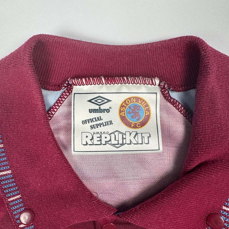 Aston Villa Heim 1990-92 L (8/10)