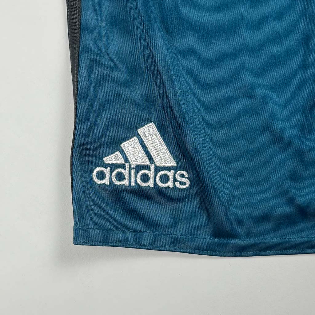 Real Madrid Shorts (Ausweich) 2017/18 Größe (9/10)