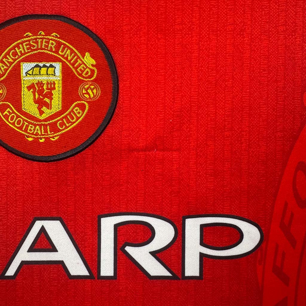 Manchester United Heim 1996-98 L (8/10)