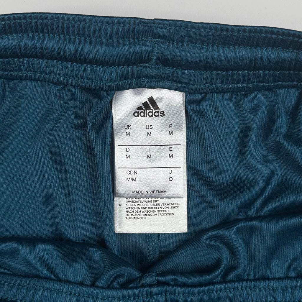 Real Madrid Shorts (Ausweich) 2017/18 Größe (9/10)