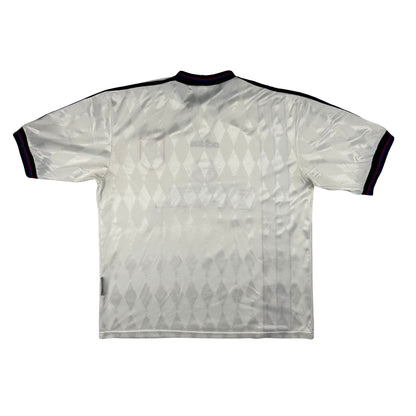 FC Bayern München Auswärts 1996-98 XL (6/10)