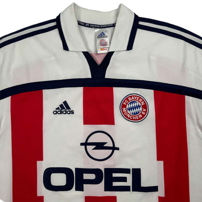 FC Bayern München Auswärts 2000-02 L (9/10)