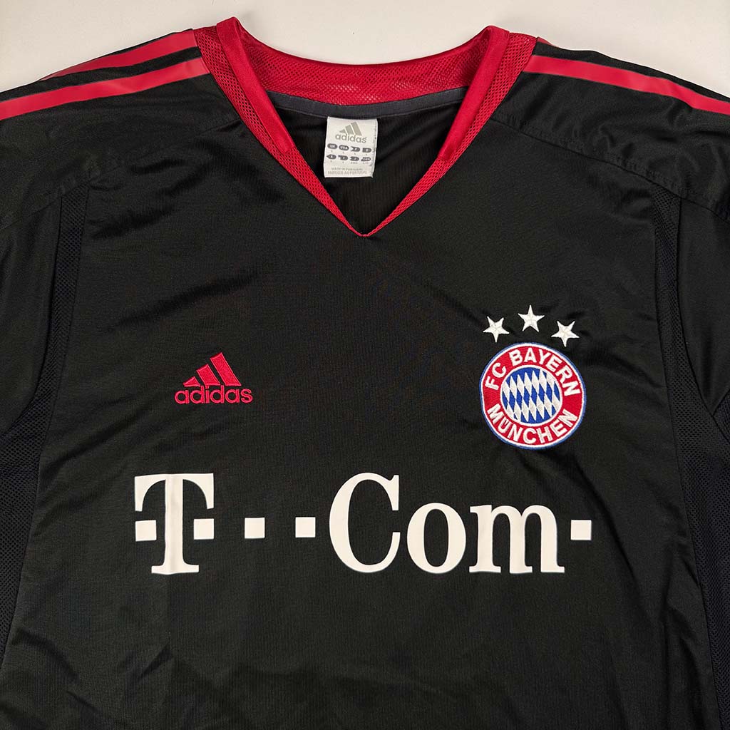 FC Bayern München Ausweich 2005/06 L 'Makaay' (8/10)