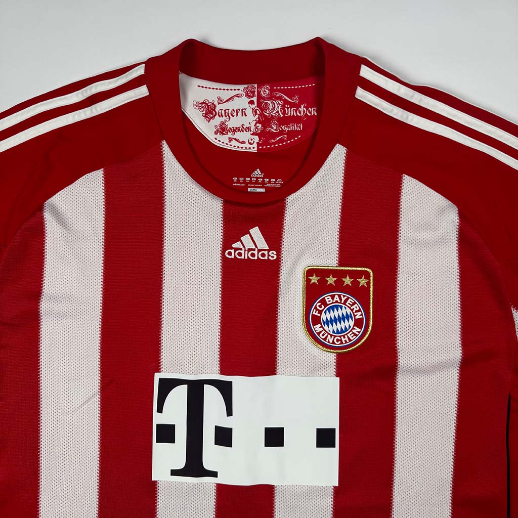 FC Bayern München Heim 2010/11 3XL Arjen Robben (9/10)