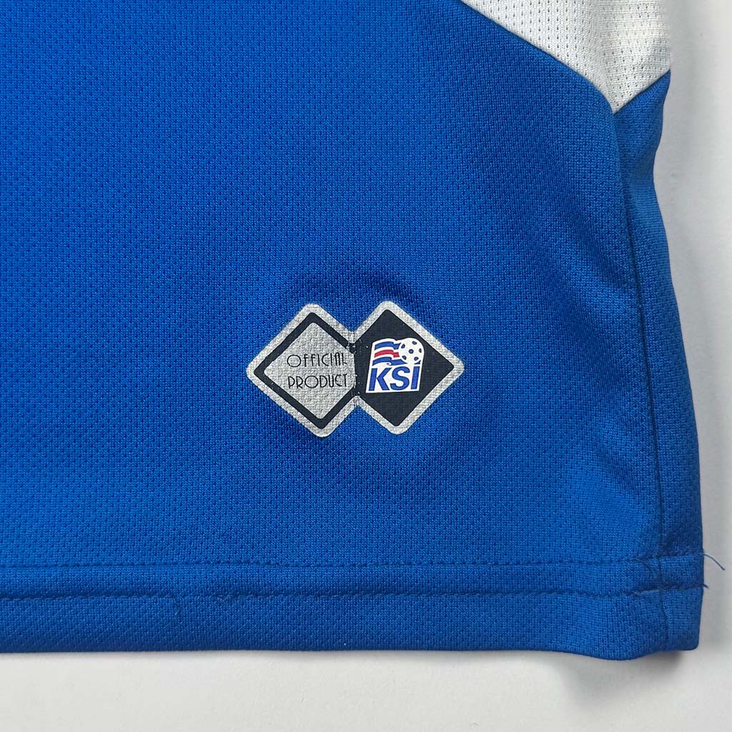 Island Heim 2010 M (9/10)