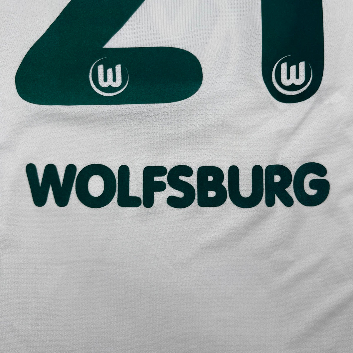 VfL Wolfsburg Heim 2003-04 XXL 'Petrov'