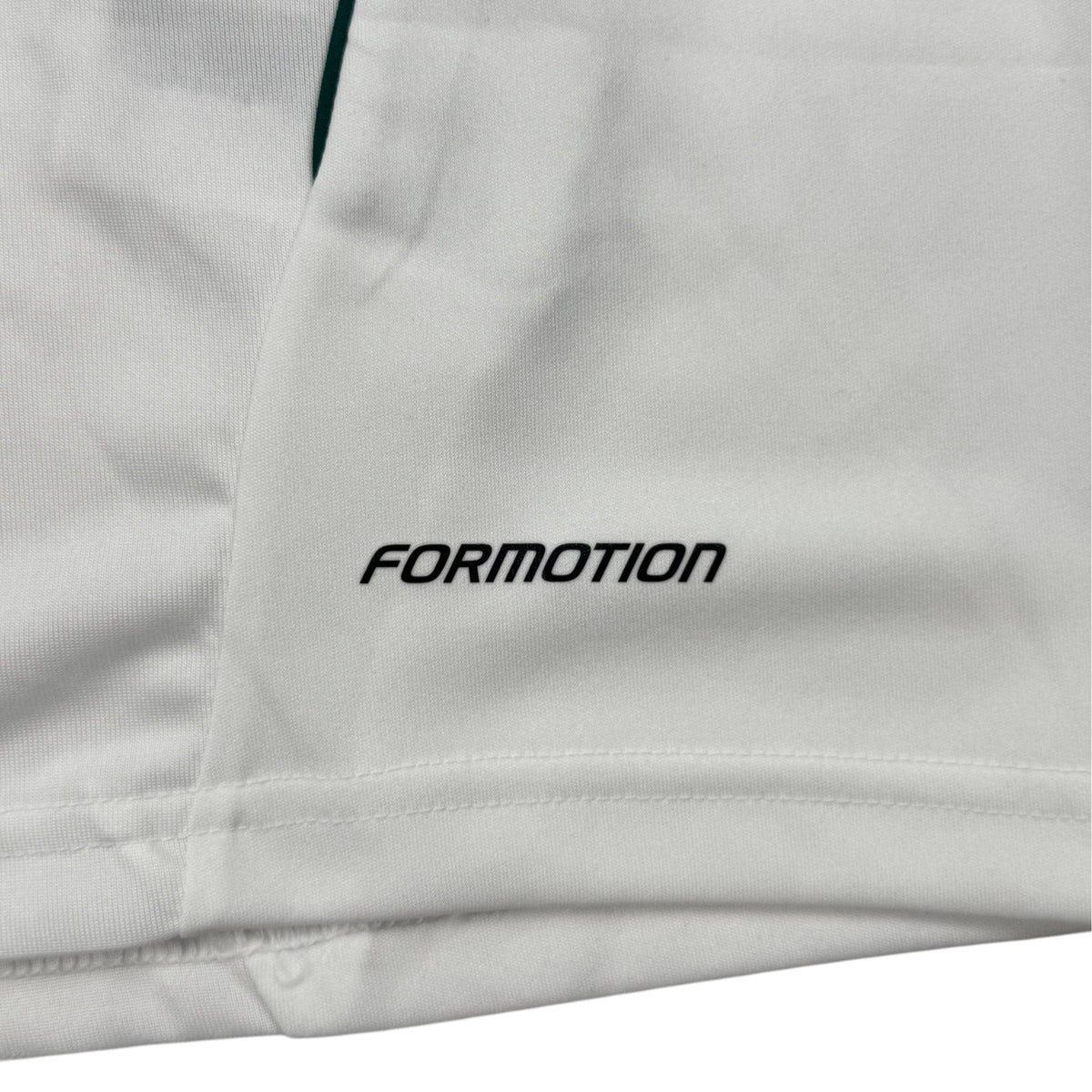VfL Wolfsburg Heim 2010-11 L 'Mbokani' – Match Issue